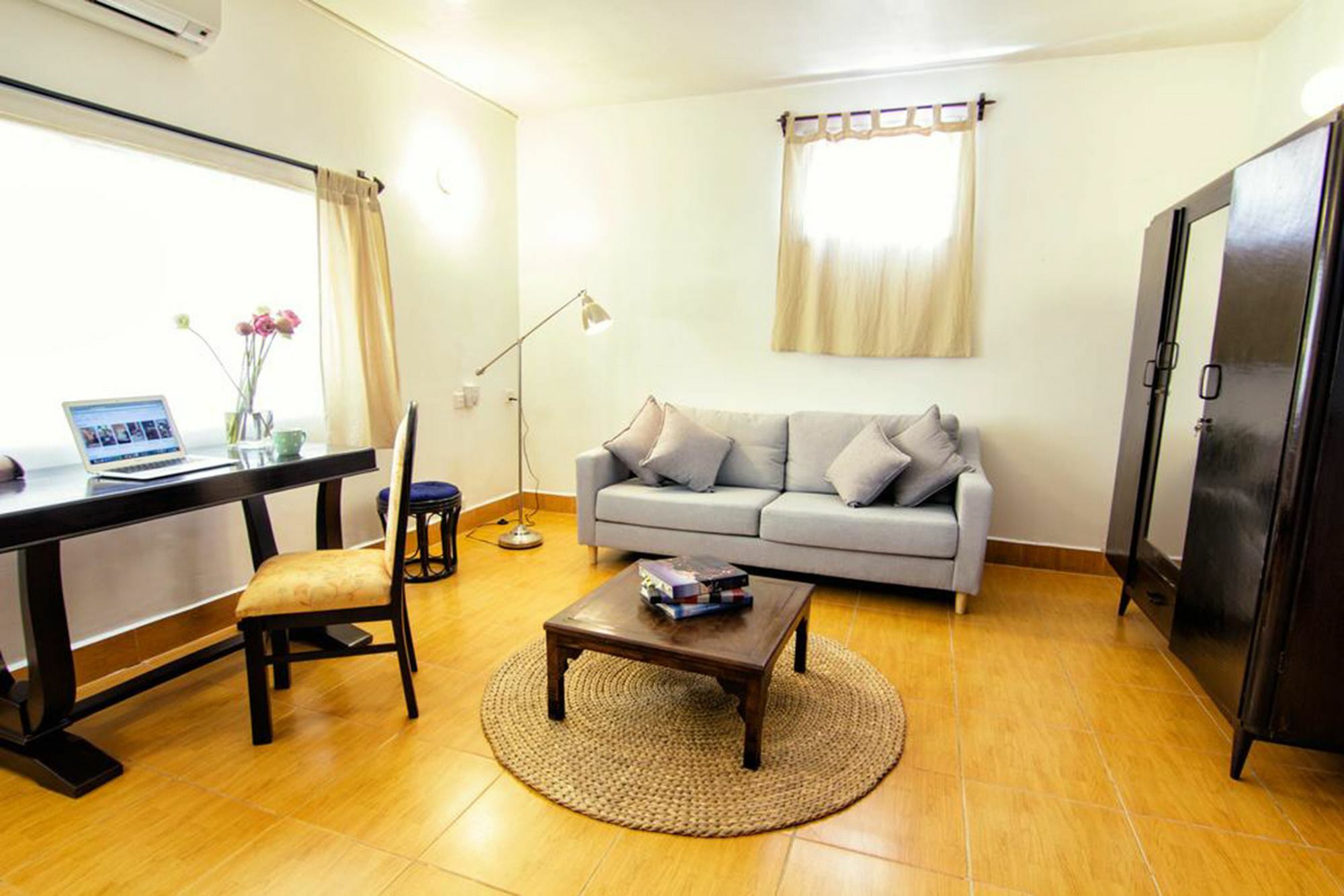 Yk Art House Otel Phnom Penh Dış mekan fotoğraf